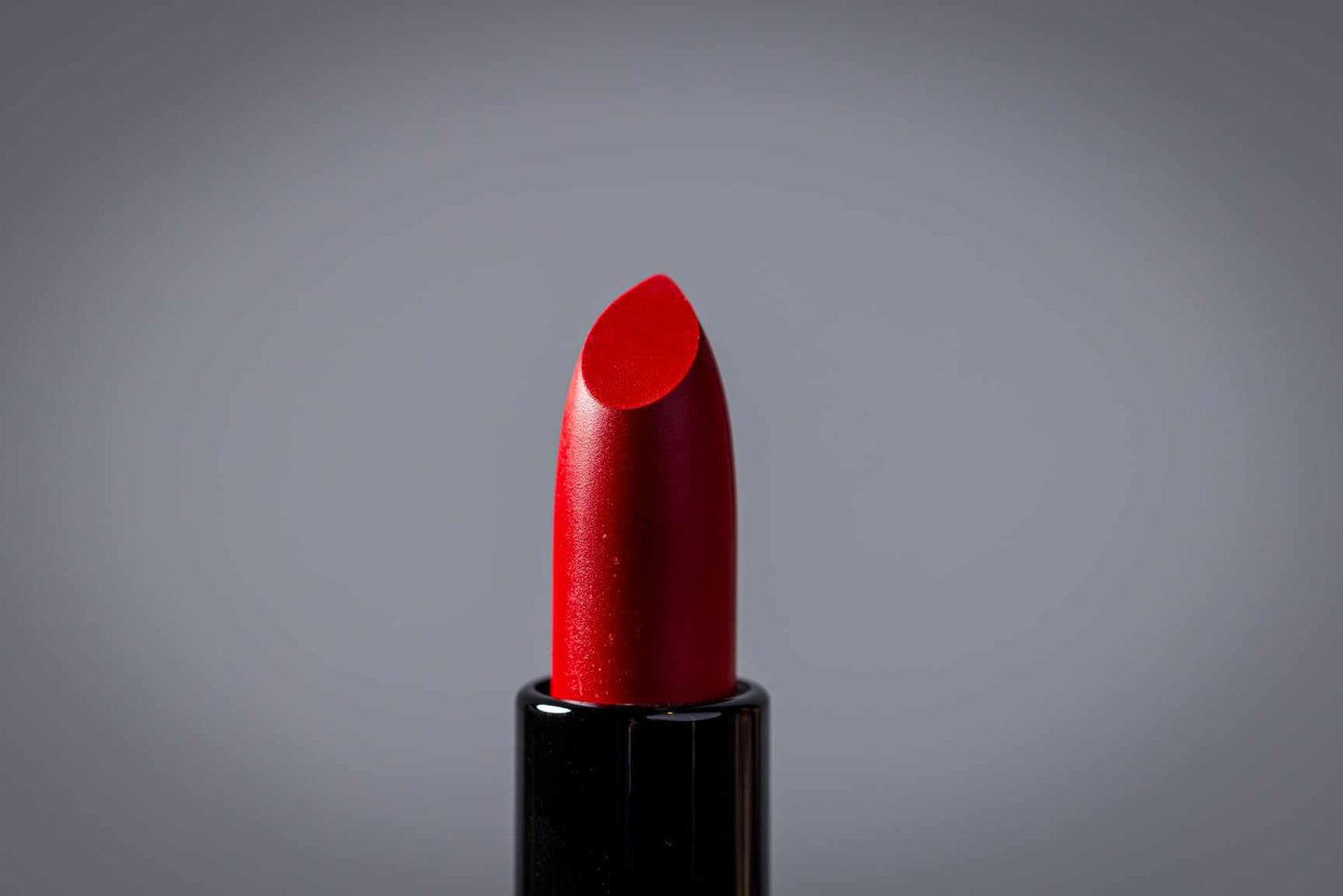 LIPSTICK: RICH WOMAN