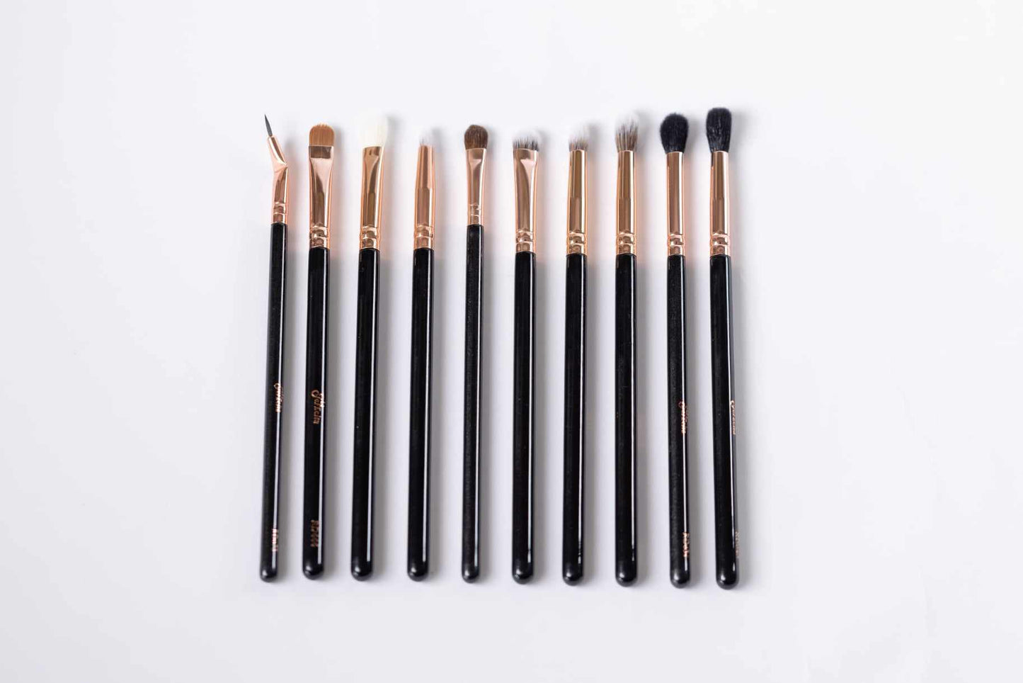 THE ESSENTIALS EYE BRUSHES - 10 PC