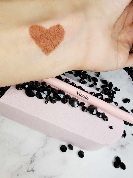 Lipliner : Nicole