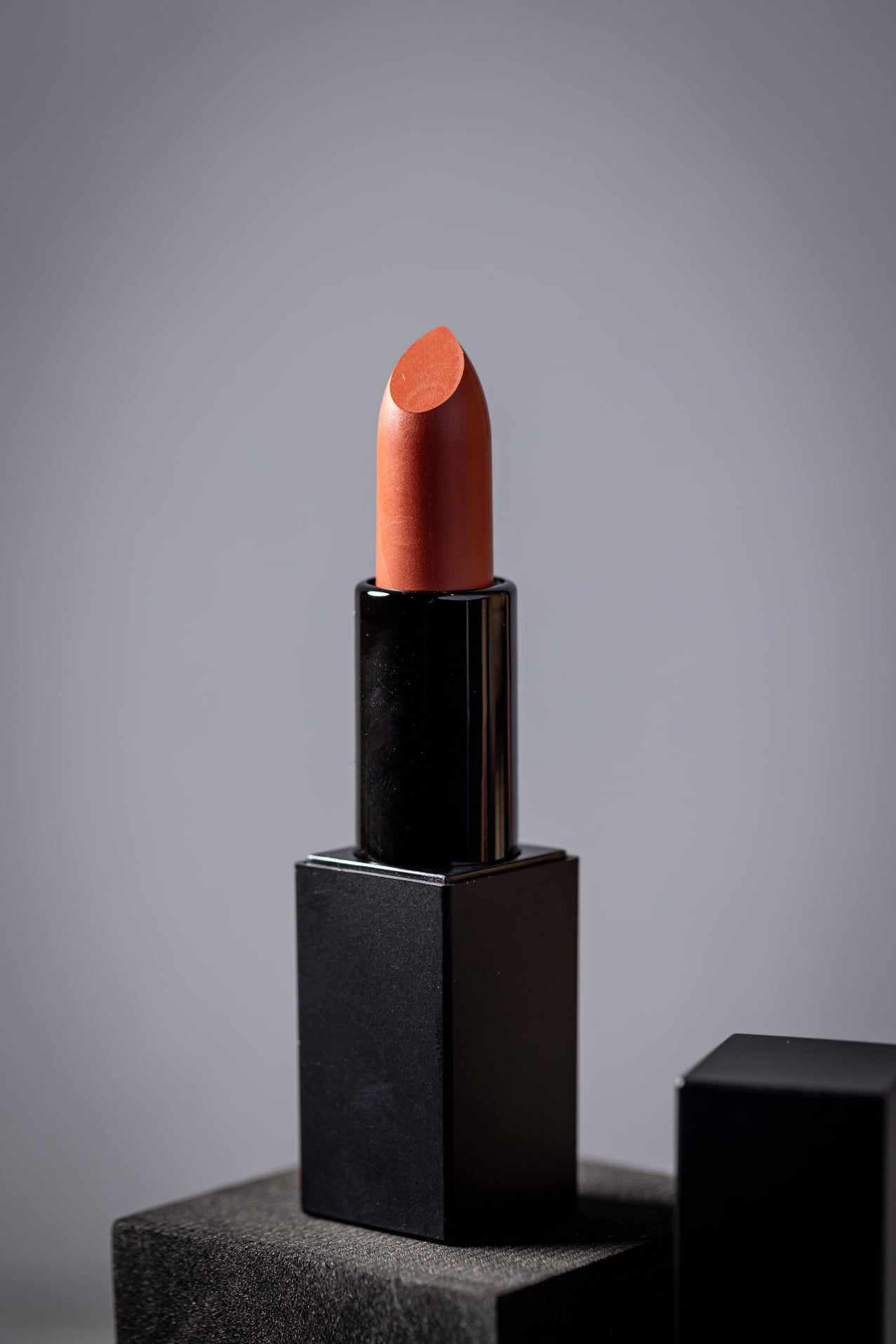 LIPSTICK: ROLE MODEL