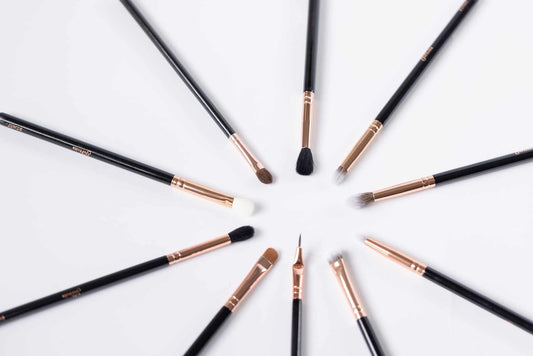 THE ESSENTIALS EYE BRUSH SET - 10 PC