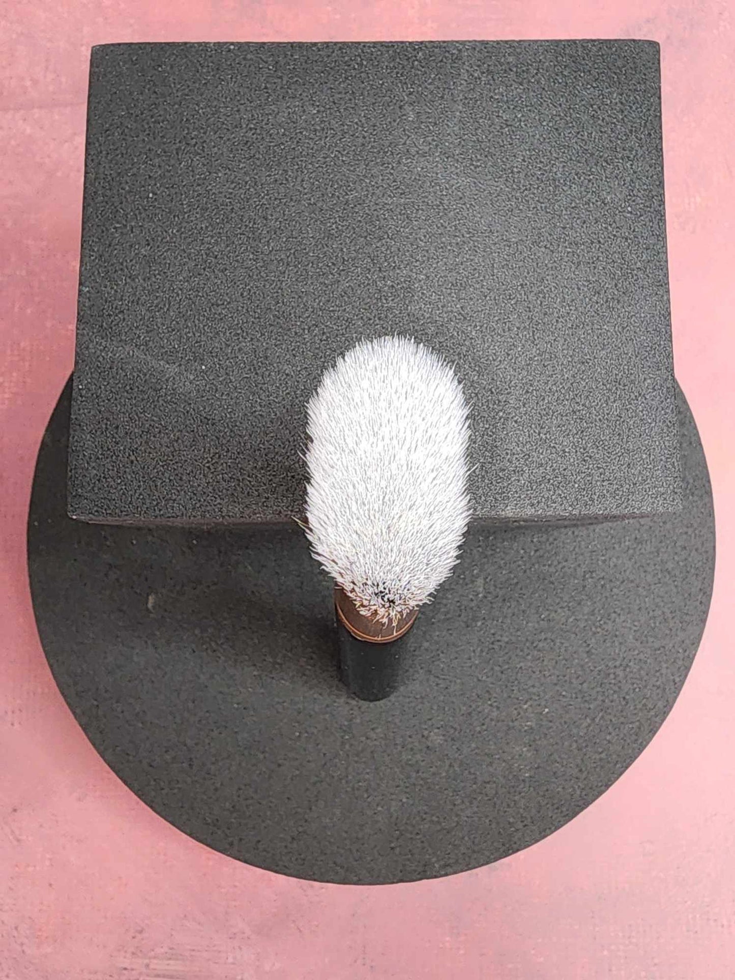 No. RD615- Contour flat brush