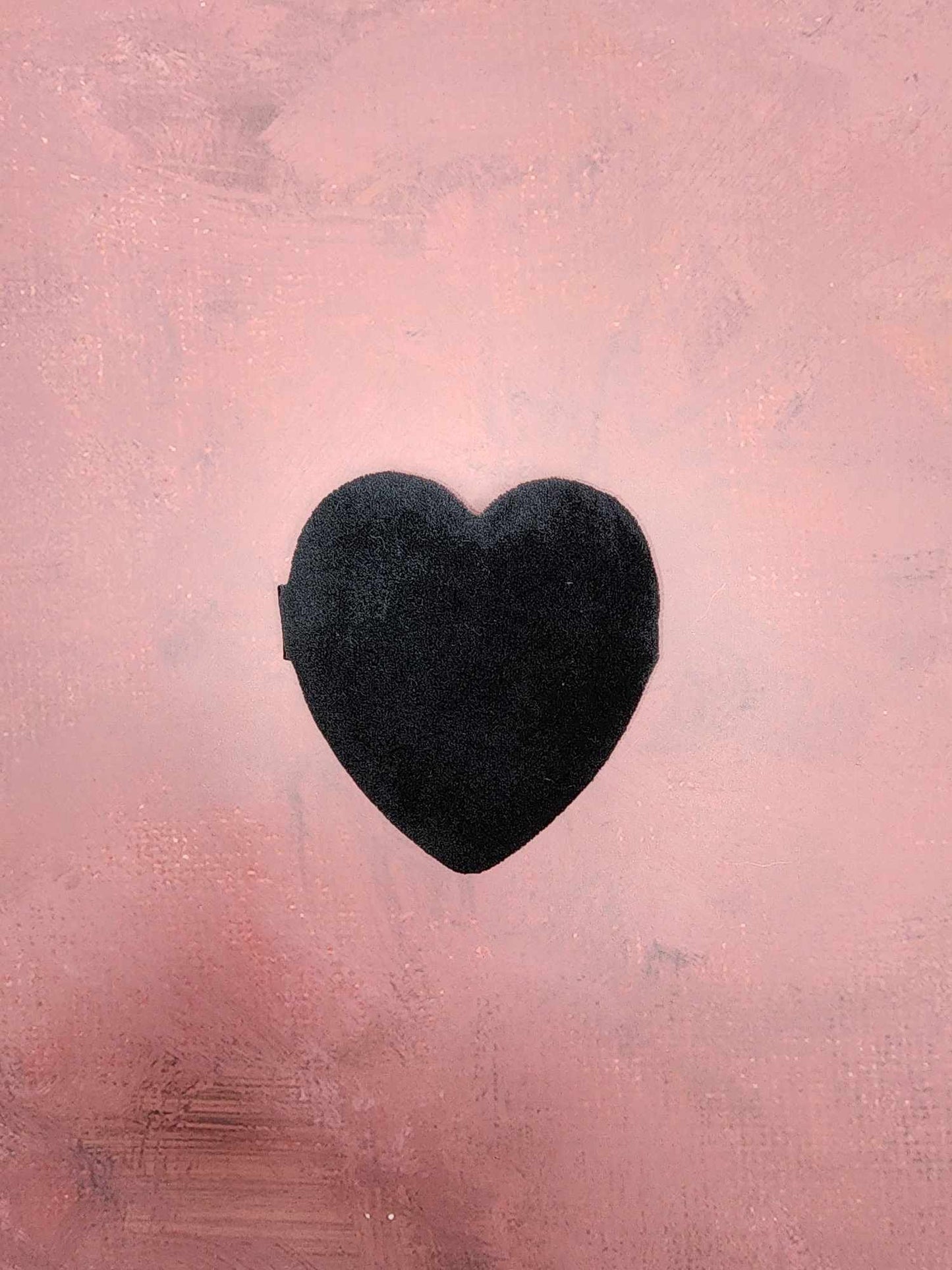 Heart-Shaped powder puff
